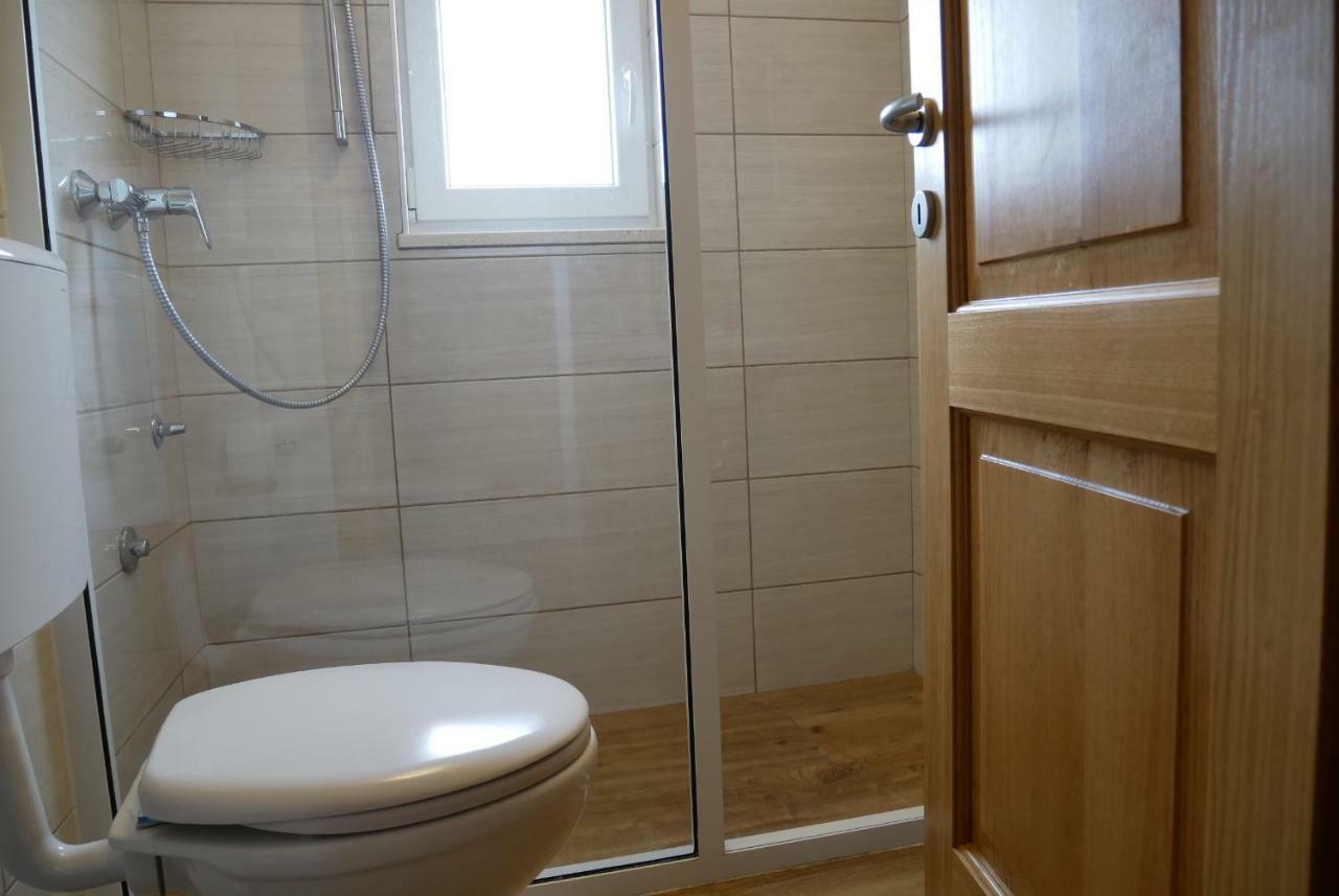 Guest House Jere Old Town Rogoznica  Extérieur photo